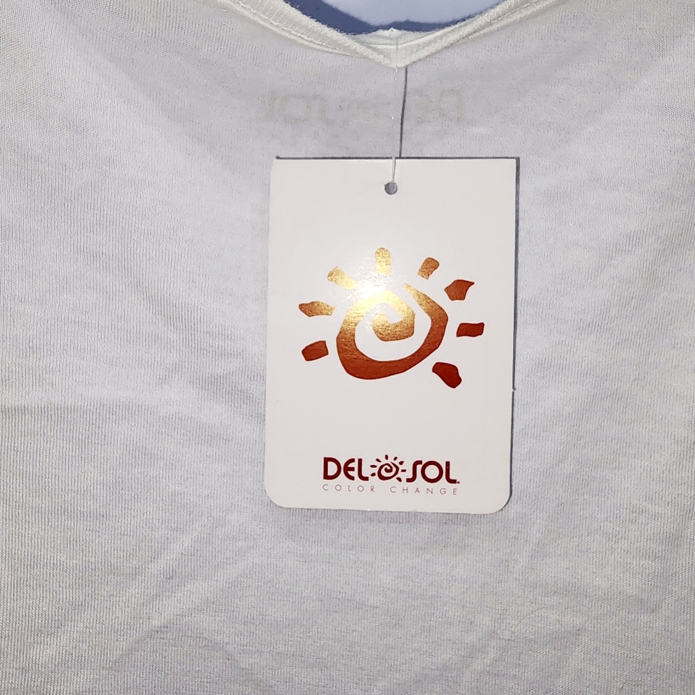 Del Sol Color-Changing T-Shirt - Picture 4 of 10